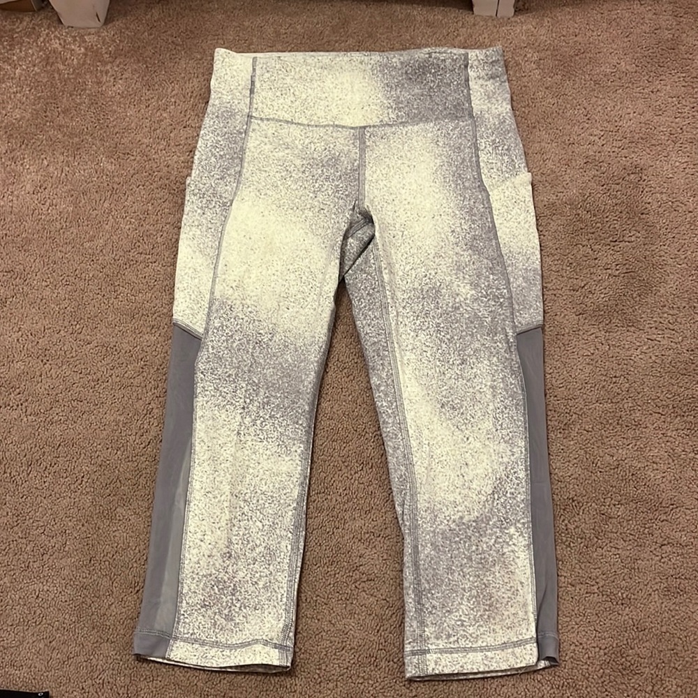 These are lululemon capris, only worn a couple of times.